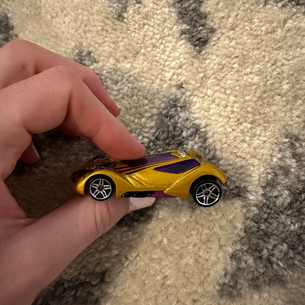 Superhero DC Hot wheels Toy Car Set for Kids